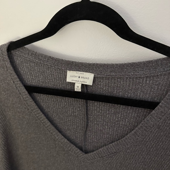 Lucky Brand Flowy Long Sleeve Top - Picture 6 of 6